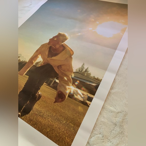 Official Taeyang 3rd Album [White Night] Poster - 1 of 2 - Picture 3 of 5